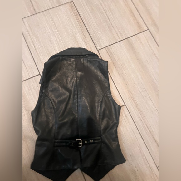 Easy rider leather vest like new - Picture 7 of 11